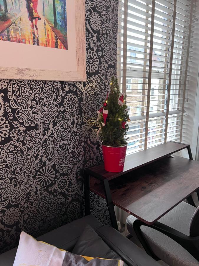 Flat In Central London With Large Patio Exterior photo